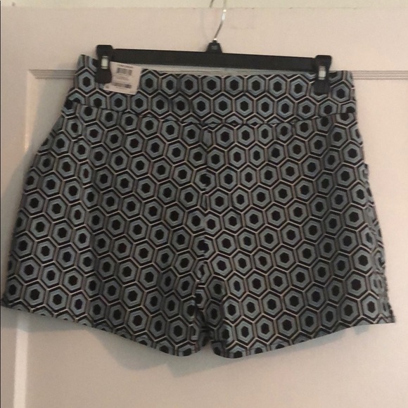 INC Core Shorts - New with tag - Picture 6 of 6